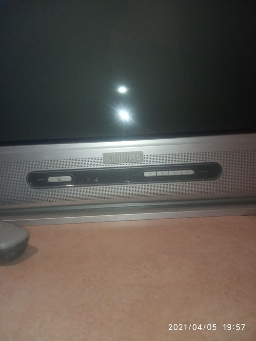 Телевізор філіпс