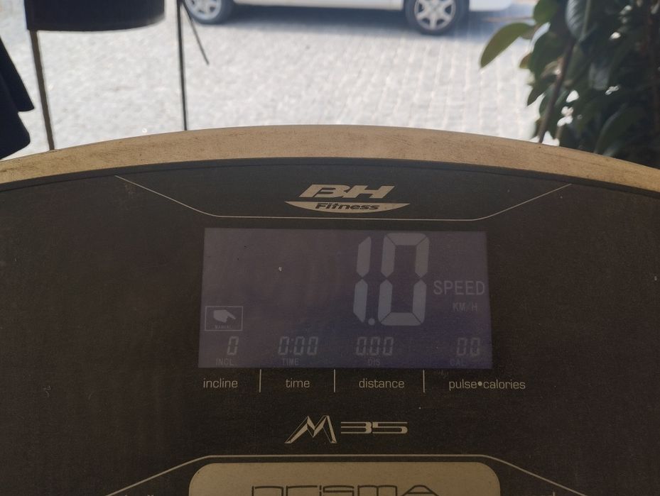 Passadeira BH semi nova