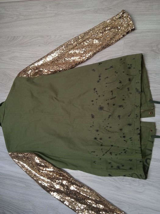 Kurtka damska letnia khaki cekiny print biały piękna
