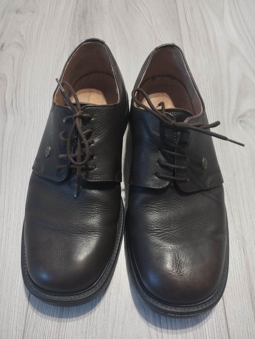 Klasyczne buty meskie wizytowe skorzane Russell & Bromley 43