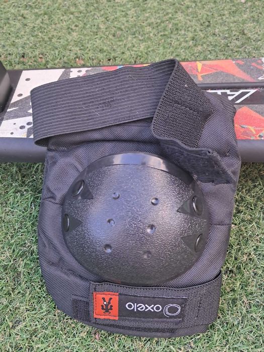 Trotinete de 2 rodas dobrável e ajustável + Capacete