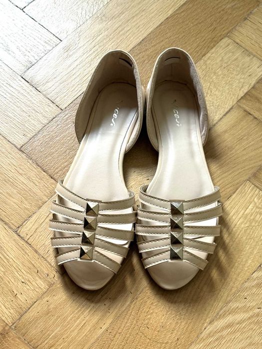 Baleriny Sandały lakierki  VICES 38 j.NOWE