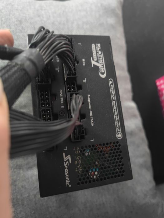 Продам блок живлення Seasonik