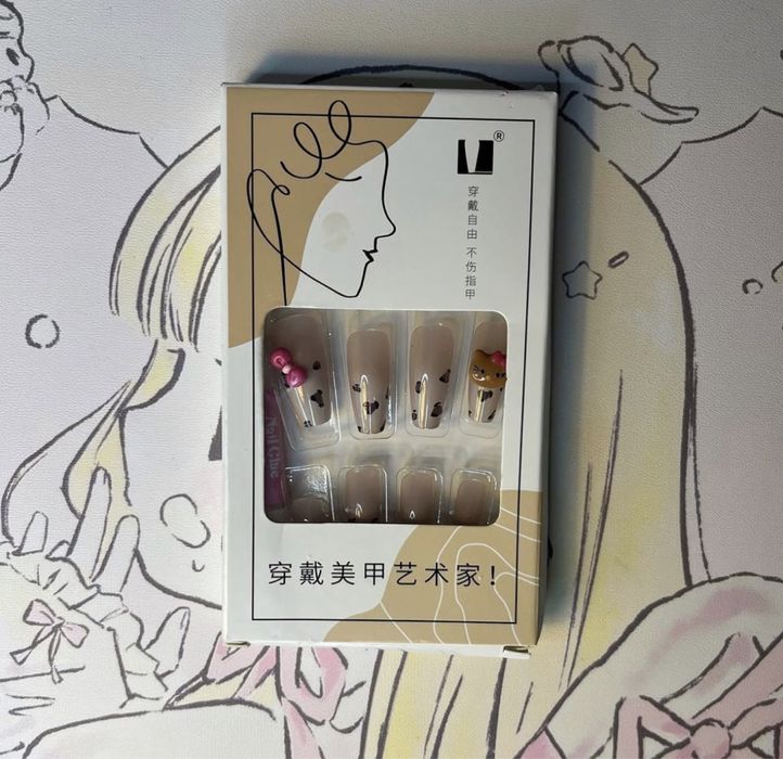 Накладні нігті з шармами Hello Kitty, My Melody