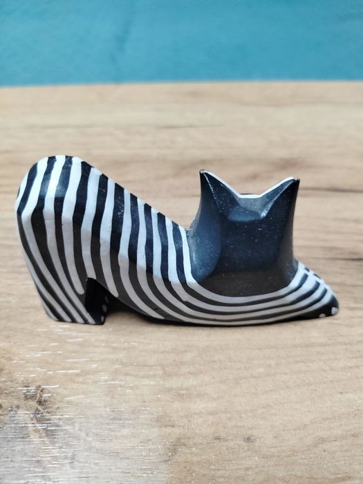 Figurka kota drewniana afrykańska ozdoba  11 cm