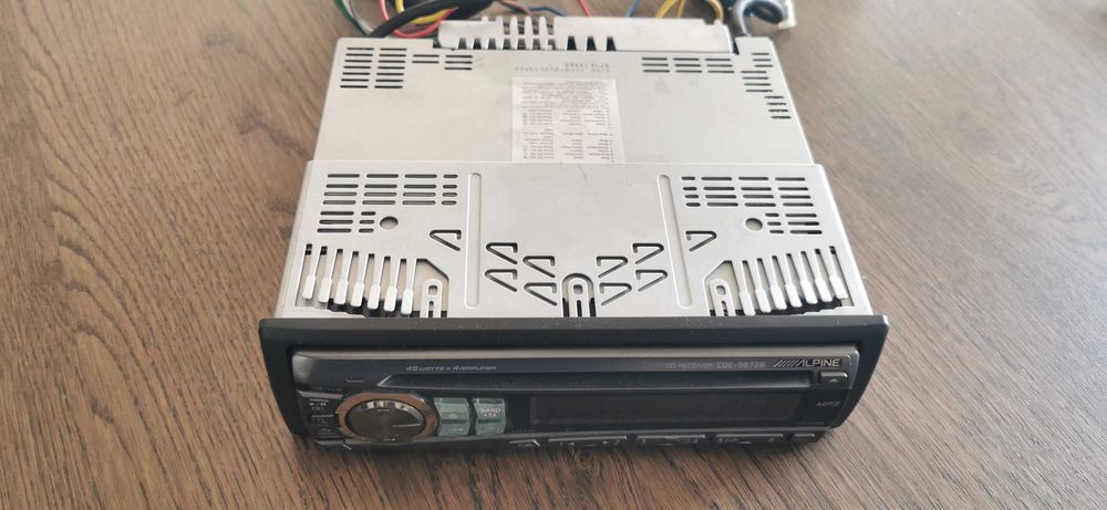 Radio samochodowe ALPINE CDE-9872R