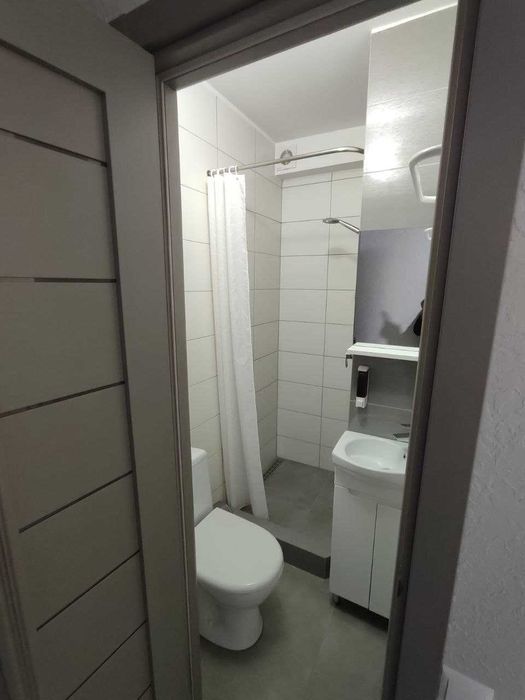 квартира-студія погодинно (площа 17 м2 - 750 грн/доба ). На Волі