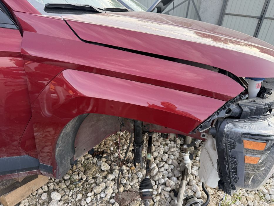 Крило праве для Hyundai Kona,Хʼюндай Кона 2024р. червоне