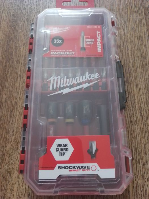 Набір біт SHOCKWAVE PACKOUT MILWAUKEE, (35шт) / 4932.49.2003