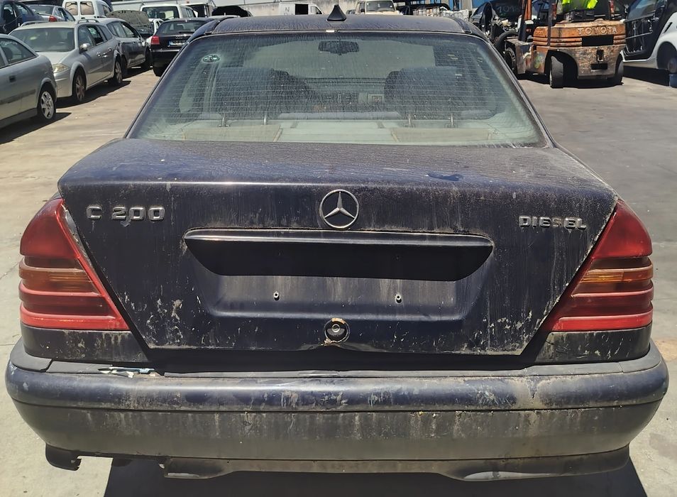 Para peças MERCEDES-BENZ Classe C (W202)