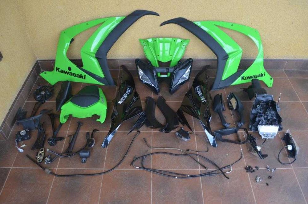 Запчастини,Kawasaki Ninja 250,300,400,636,650,ZX6R,ZX9R,ZX10R,ER6,Z750