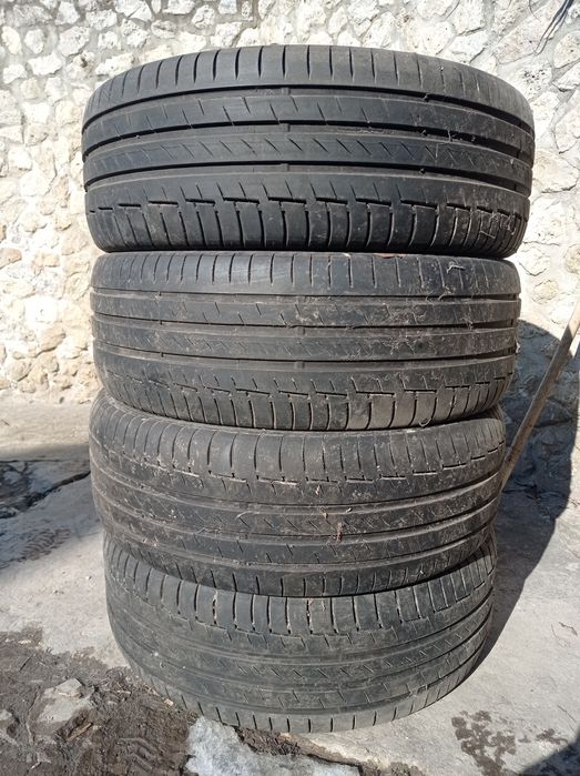 Продам Шини 235/55/18