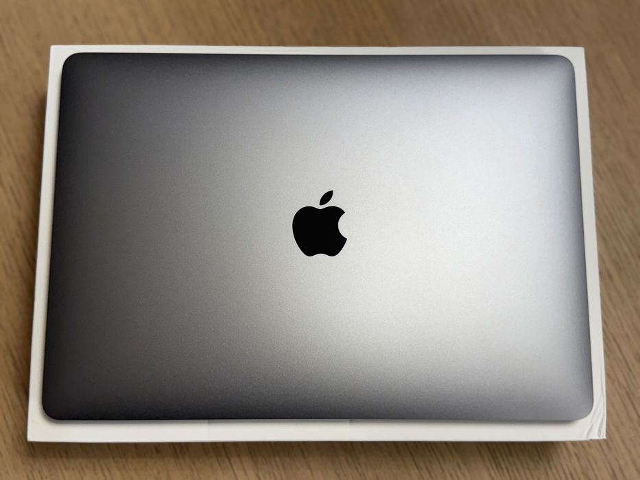 MacBook Pro 13 – i5 / 8GB / 256GB – Space Gray Deszczno • OLX.pl