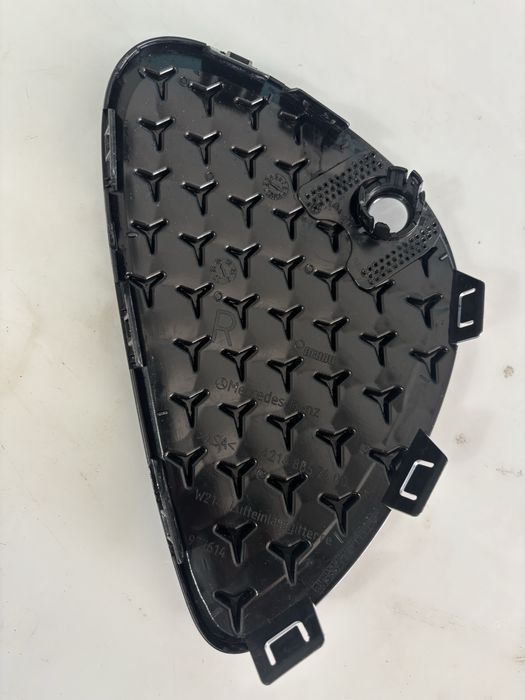Grelha para-choques Mercedes-Benz w214 E-Class 2022-2026