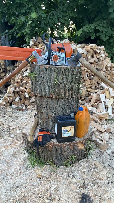 Послуги арбориста (зрізання аварійних дерев) та косіння трави