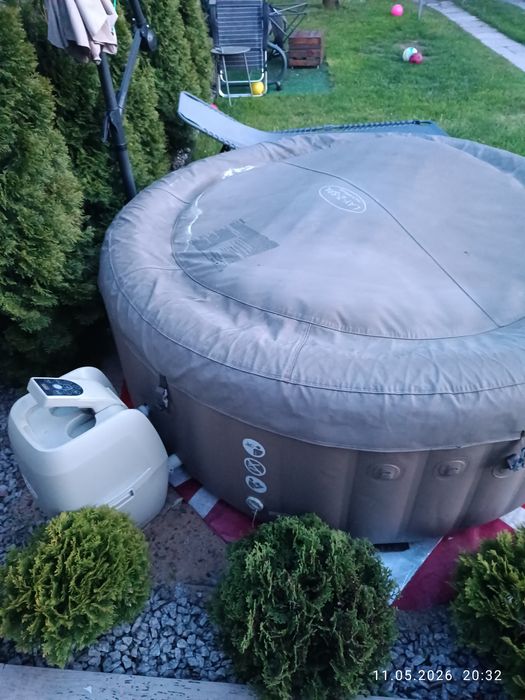 Jacuzzi z pompą  lub bez