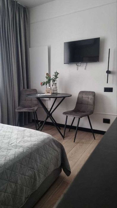 1к студія на Подолі | Тепло, Wi-Fi, центр міста | ЖК Smart Concept