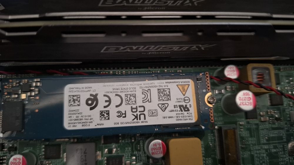 Hp elitedesk g4 16/512ssd 2tb hdd