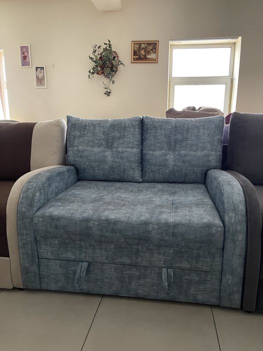 Диван выкатной . диван викатний