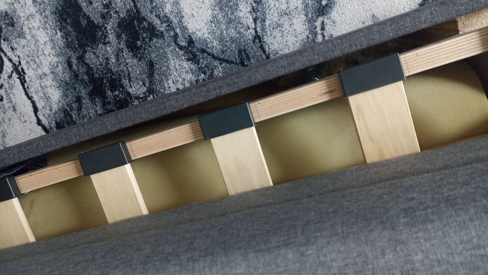 Диван сірий розкладний