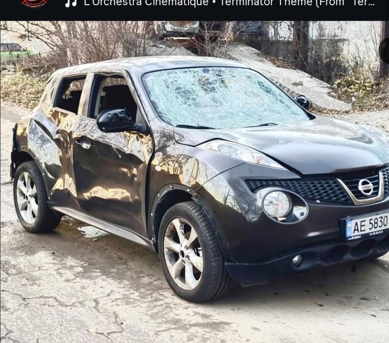 Нисан жук 2012г 1.6автомат полный привод