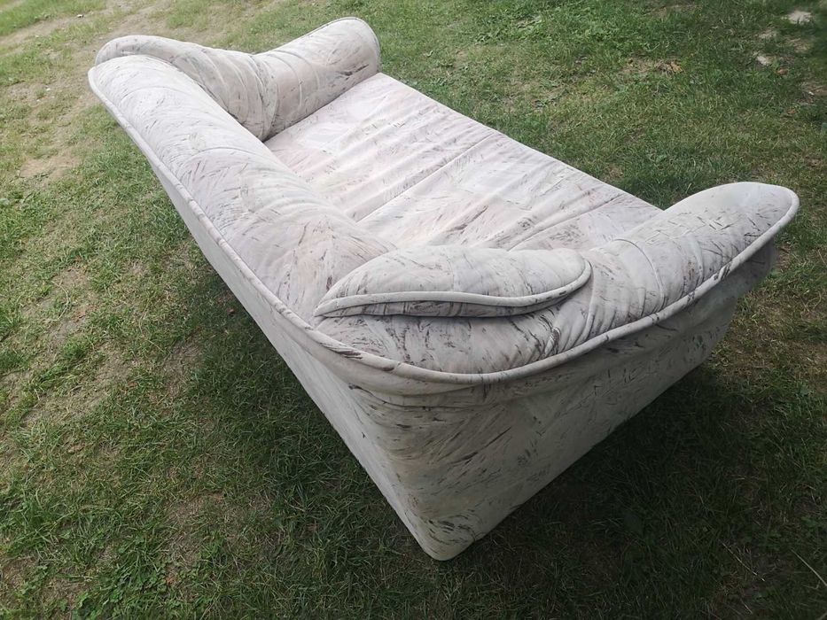 Диван  розкладний і крісло