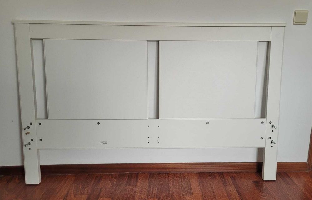 Cama de Casal IKEA (SONGESAND cama 140x200cm c/2 gavetas de arrumação)