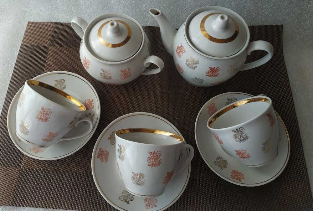 Чайный сервиз Полонное. Фарфор. Винтаж