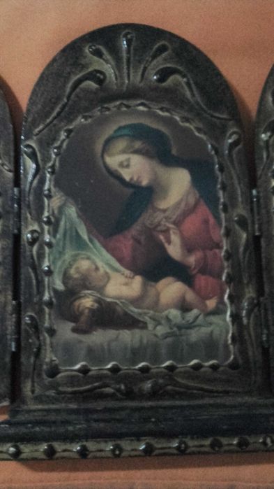 Imagem de nossa Sra com o filho e anjos