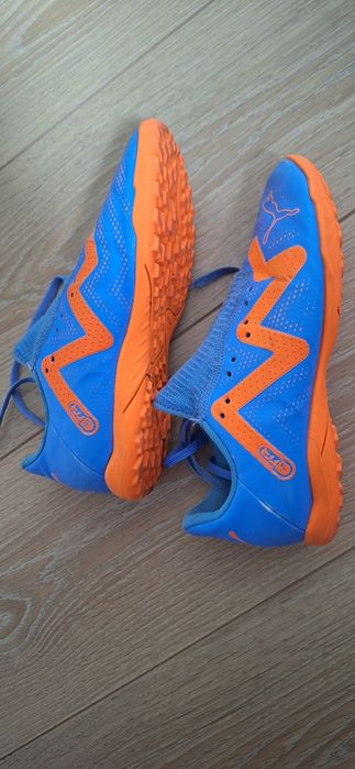 Buty sportowe, turfy, Puma Future, roz.36