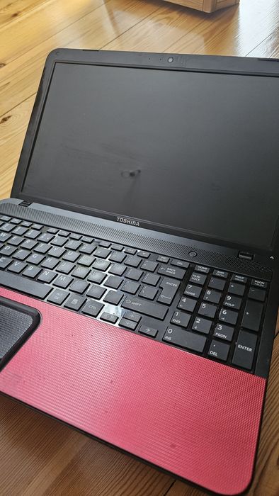 Laptop toshiba satellite C855-12M