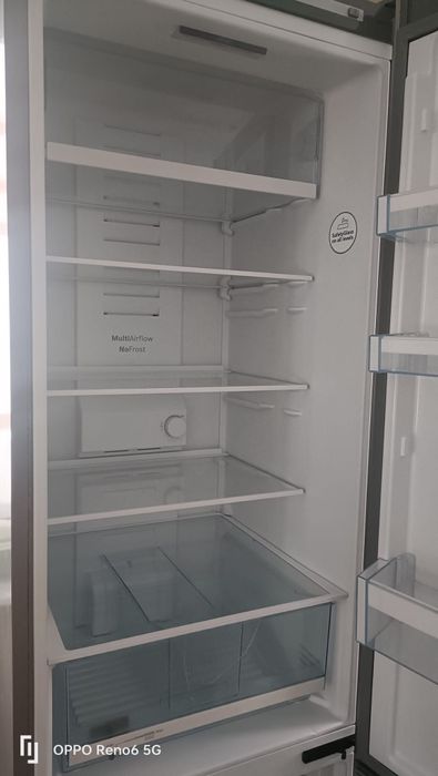 Sprzedam lodówko-zamrażarke  BOSCH 200cm no frost