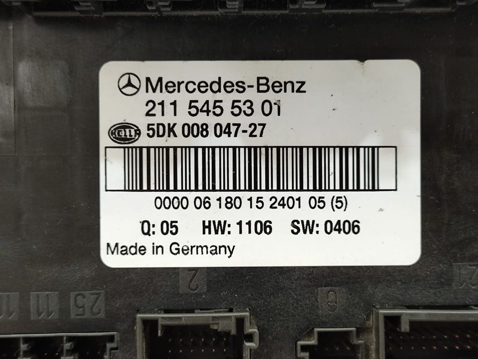 Caixa de Fusíveis Mercedes Benz CLS W219 Original