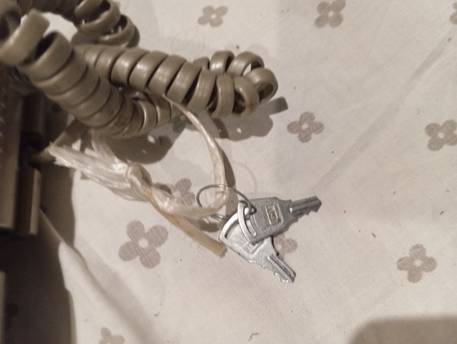 Veris telefon stacjonarny