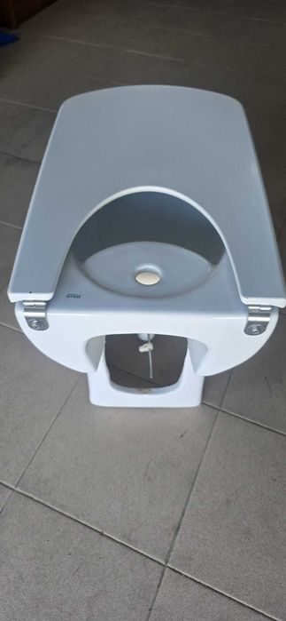 Bidé da Roca com tampa