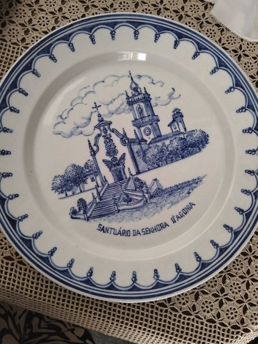 Prato de loiça decorativo de Viana do castelo senhora  Dagonia