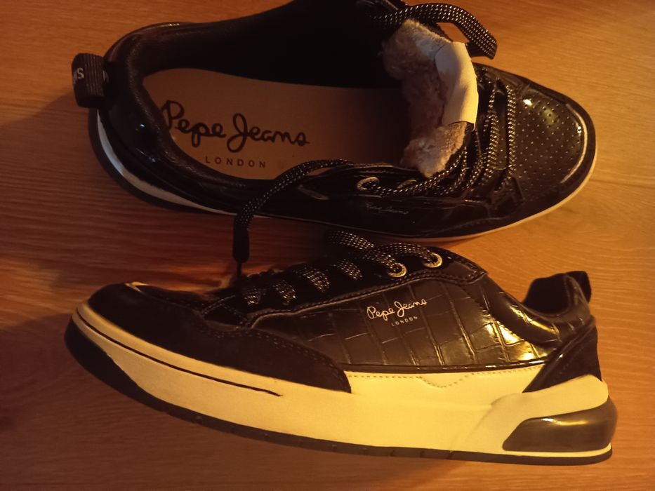 Tênis Pepe jeans pretos em verniz tam.41