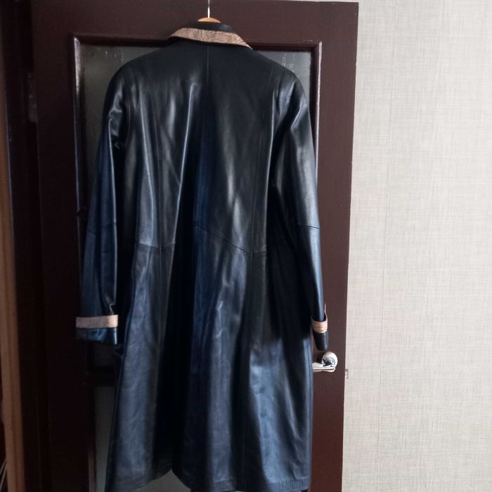Натуральний кожаний плащ