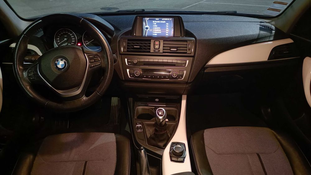 BMW 116 2.0 impecável
