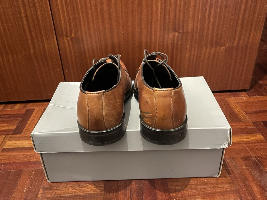 Sapato cerimonio castanho