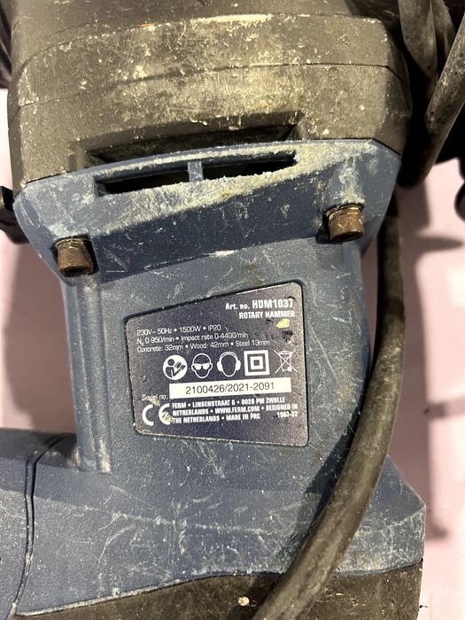 Martelo rotativo FERM (800W - 230V)