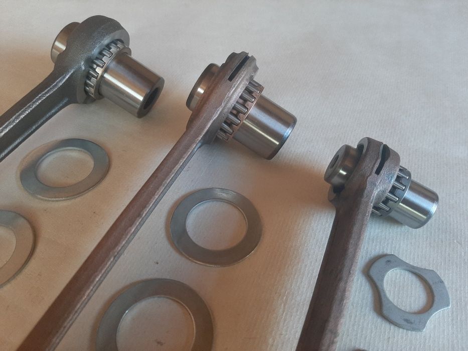 Шатун коленвала, поршневая Иж Планета Минск.