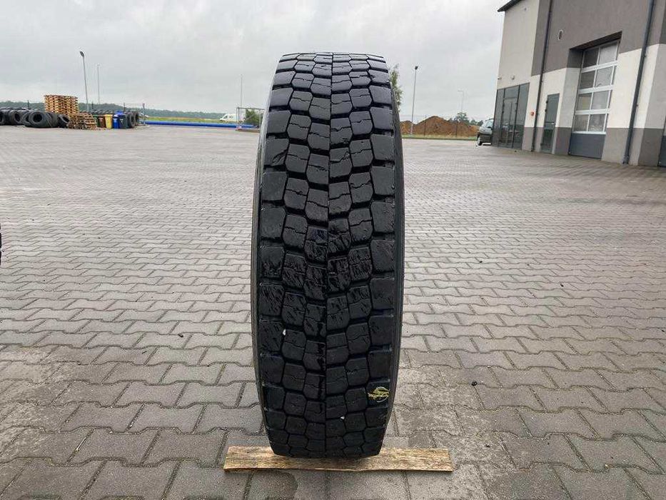 Opona używana napędowa 315/80R22.5 TYP MICHELIN X MULTI D HD / 14-15mm
