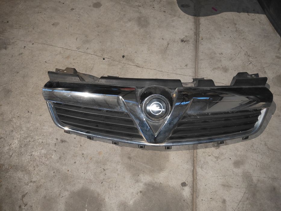 Opel Zafira B grill atrapa i inne