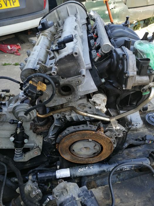 Venda de peças Volkswagen Golf lV 1.4 gasolina 16 Válvulas ar condicio