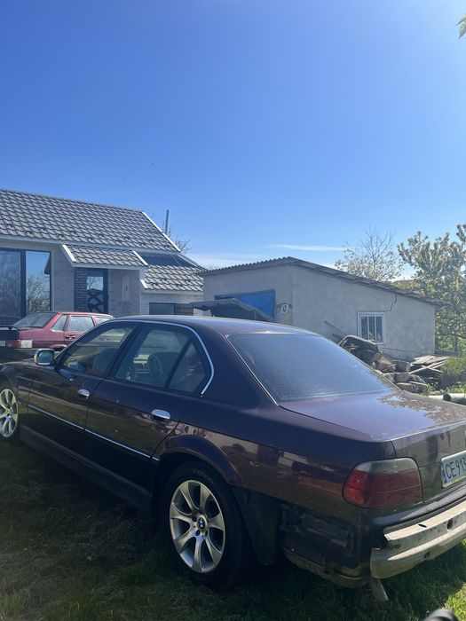 Продам бмв е38 730і