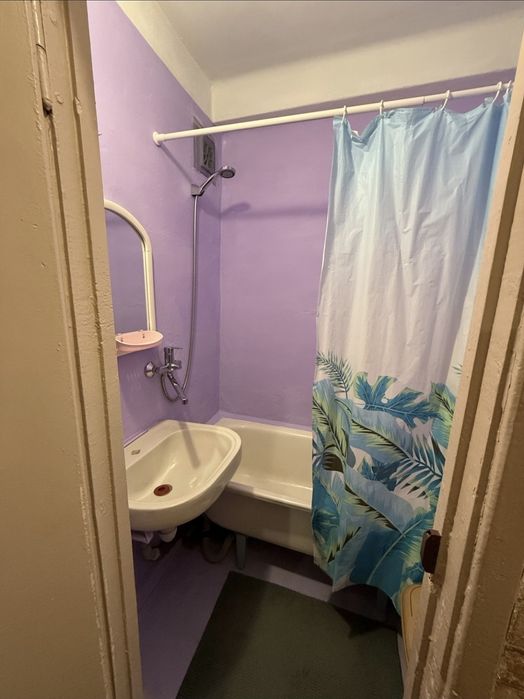 Продам 1кім по В Сергиенка Хортицький р-н