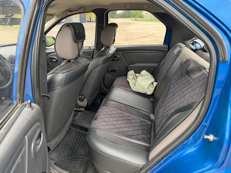 Авто Renault 1 покоління