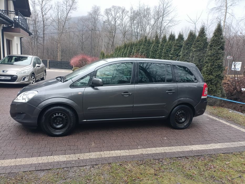 Opel Zafira 1.8 benzyna