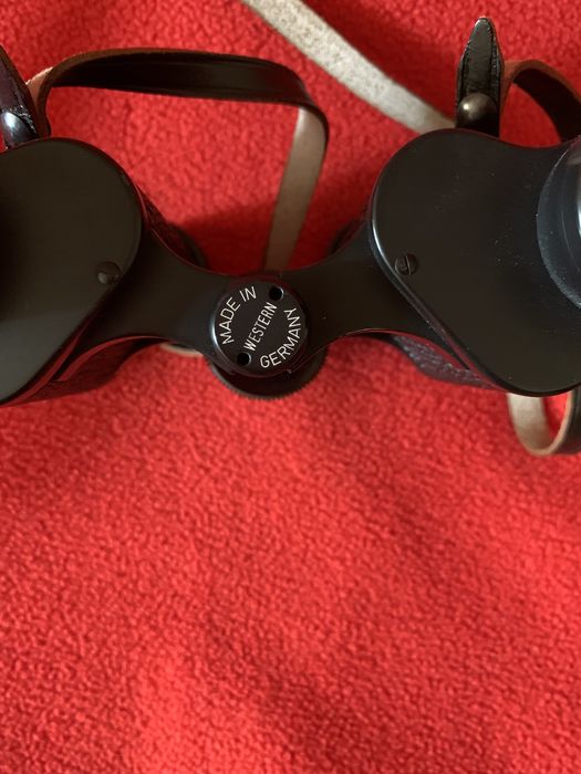 Бинокль Германия